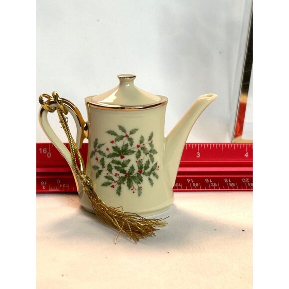 Lenox Miniature Teapot Ornament Holly Berry Gold Tassel Handcrafted In Thailand - Picture 5 of 8